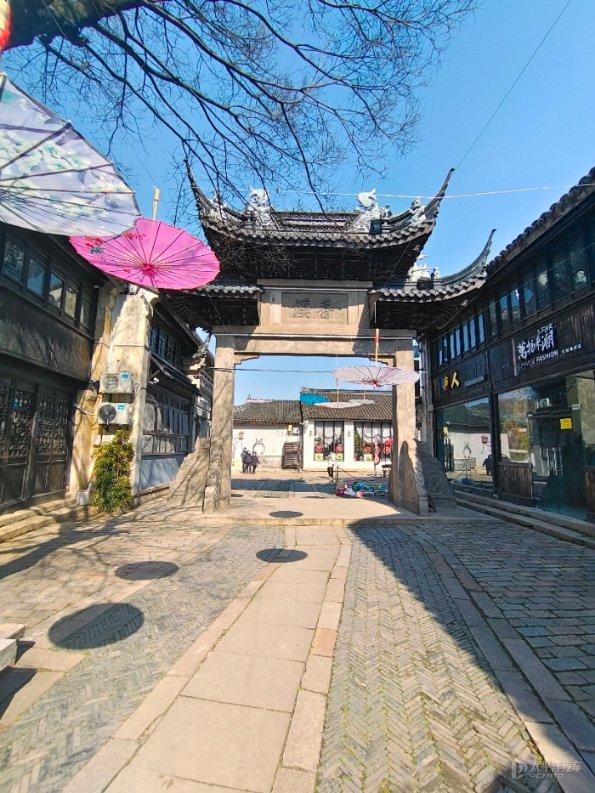 摇滚乐团的装扮